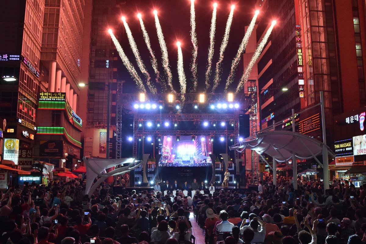 Международный фестиваль фокусников в Пусане