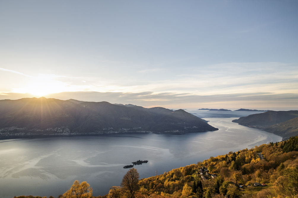 Озеро Маджоре в Швейцарии - Мастер Вояж